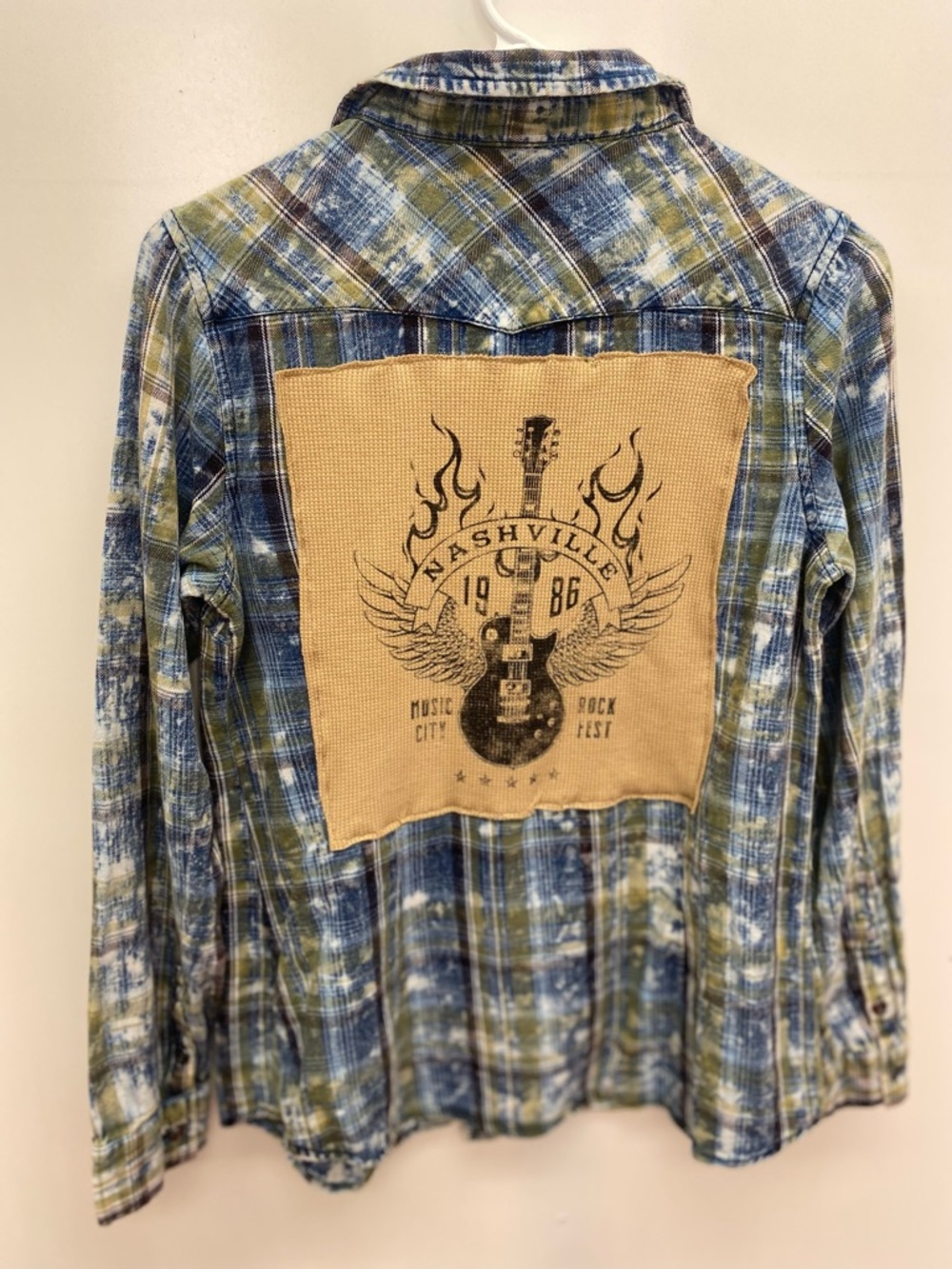 Upcycled Nashville Graphic Patch Plaid Button-Up Shirt - Blue & Olive Size M